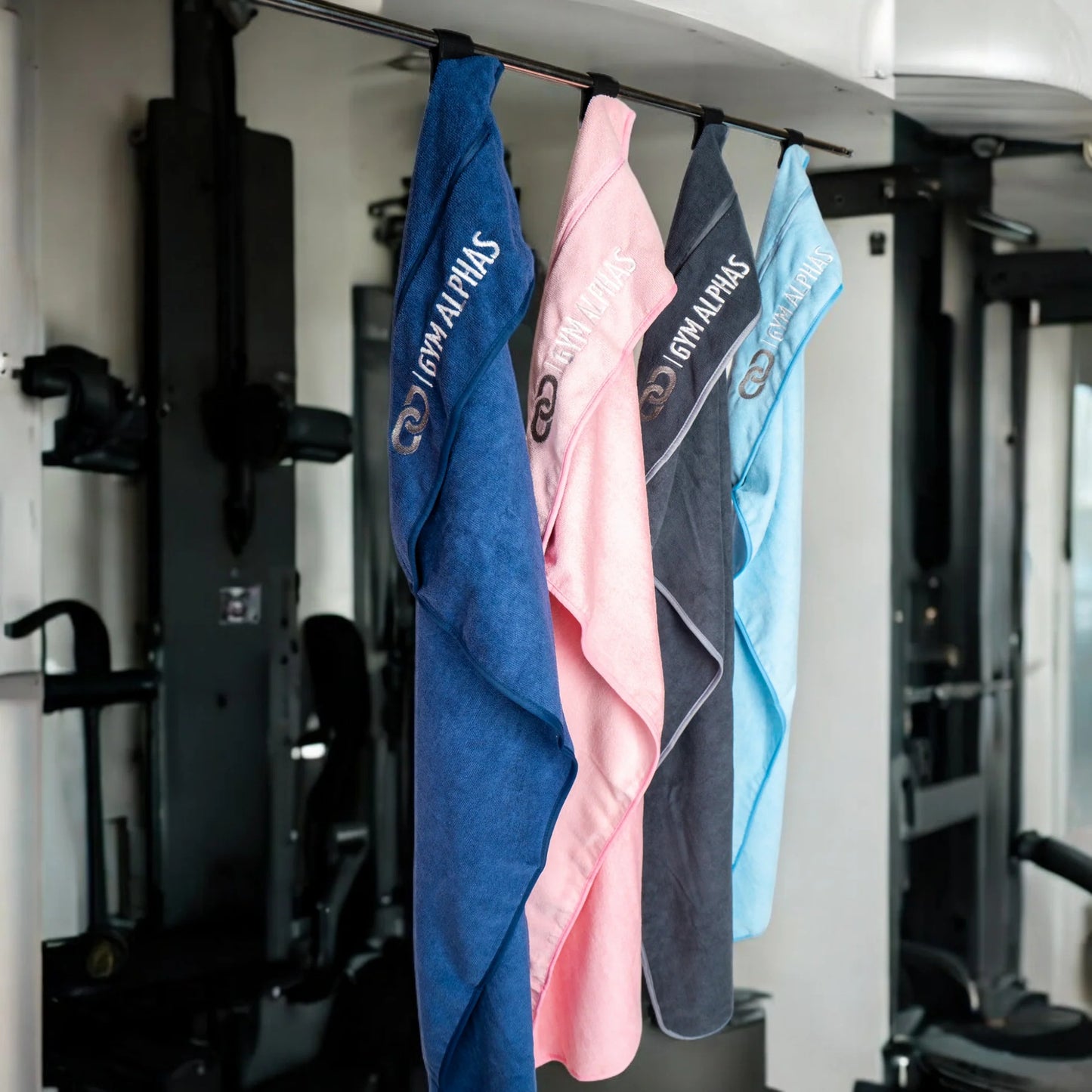Gym Sports Towel With Zipper Pocket