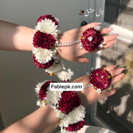 Rose White Gajra Set