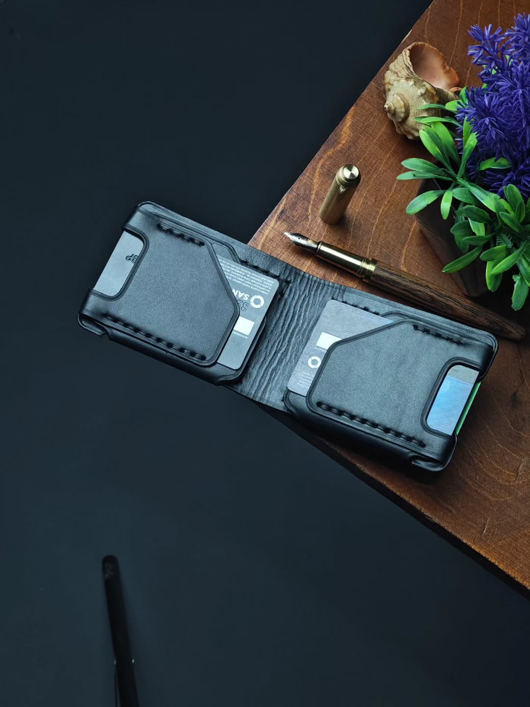 HexCarry Leather Wallet